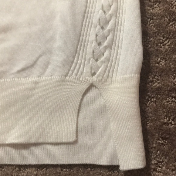 NWT Verve ami sweater - Picture 2 of 7